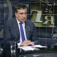 Саакашвили обвиняет правительство в саботаже (дополнено)